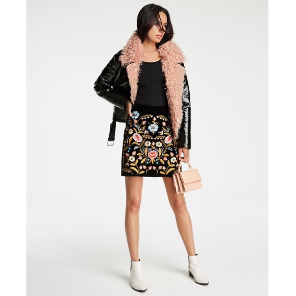 GLOSSY FAUX LEATHER JACKET WITH FAUX FUR - Picture 2 of 4