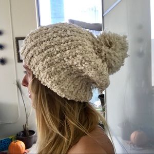 BDG slouchy knit beanie