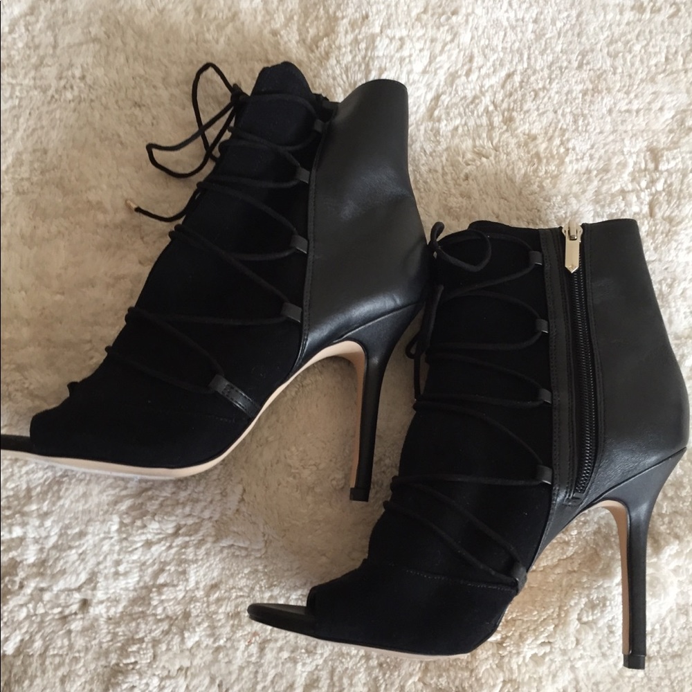 SAM EDELMAN ASHER BOOTIES