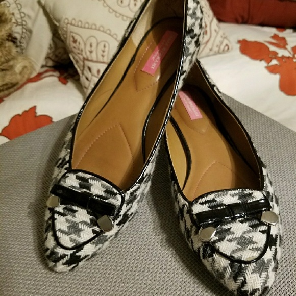 isaac mizrahi arielle ballet flat