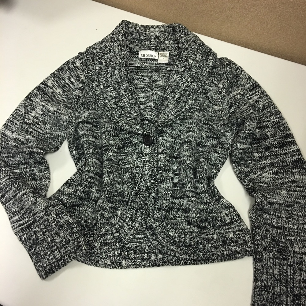 One Button Knit Cardigan