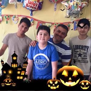 Meet your Posher, Esperanza