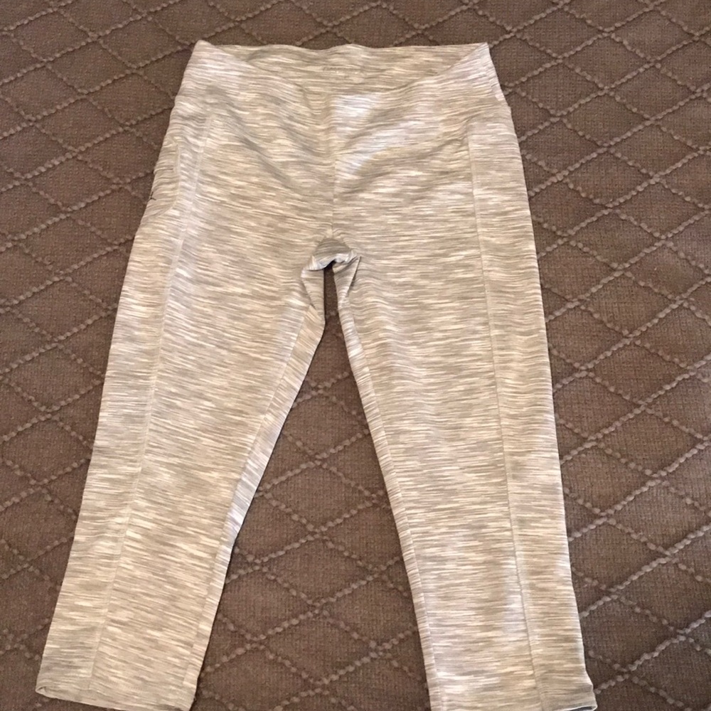 Workout capris