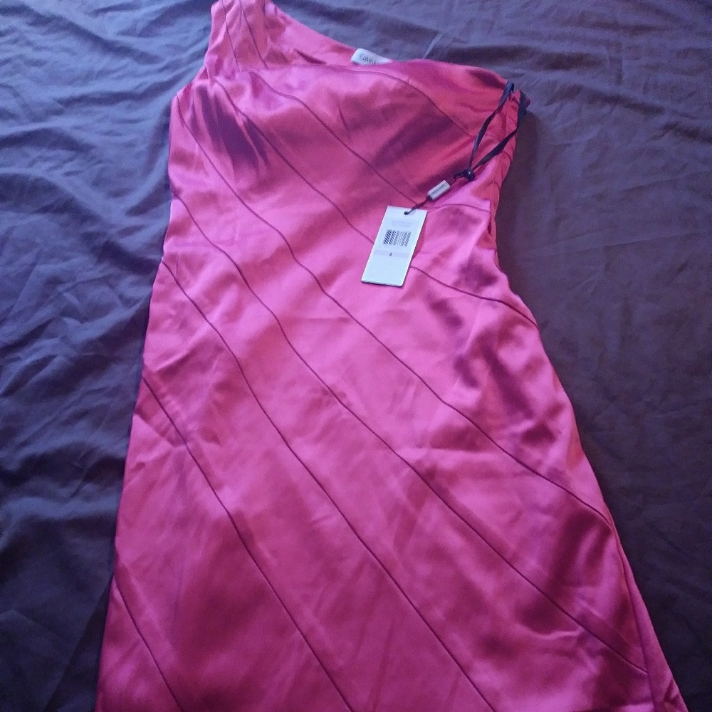 Calvin Klein fusia satin like dress size 6