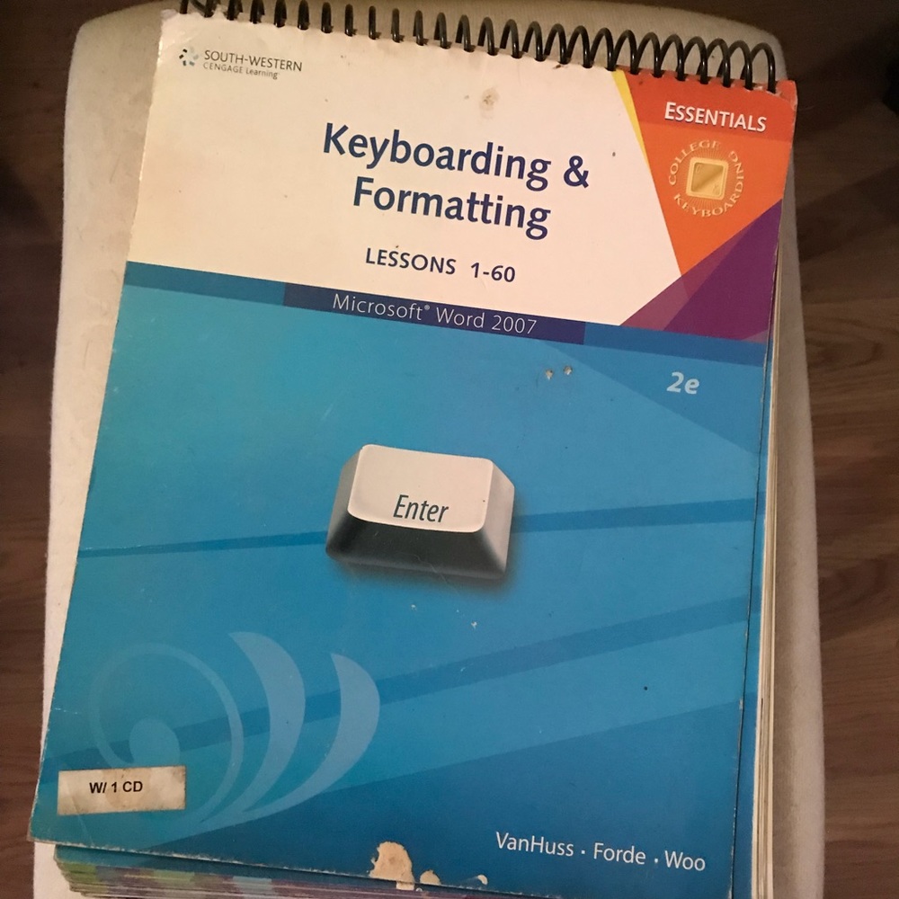 COLLEGE BOOKS! - Picture 4 of 5