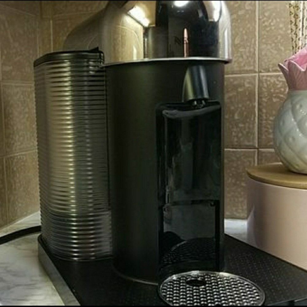 Nespresso Coffe & Espresso maker