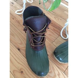 Duck boots by Sperry