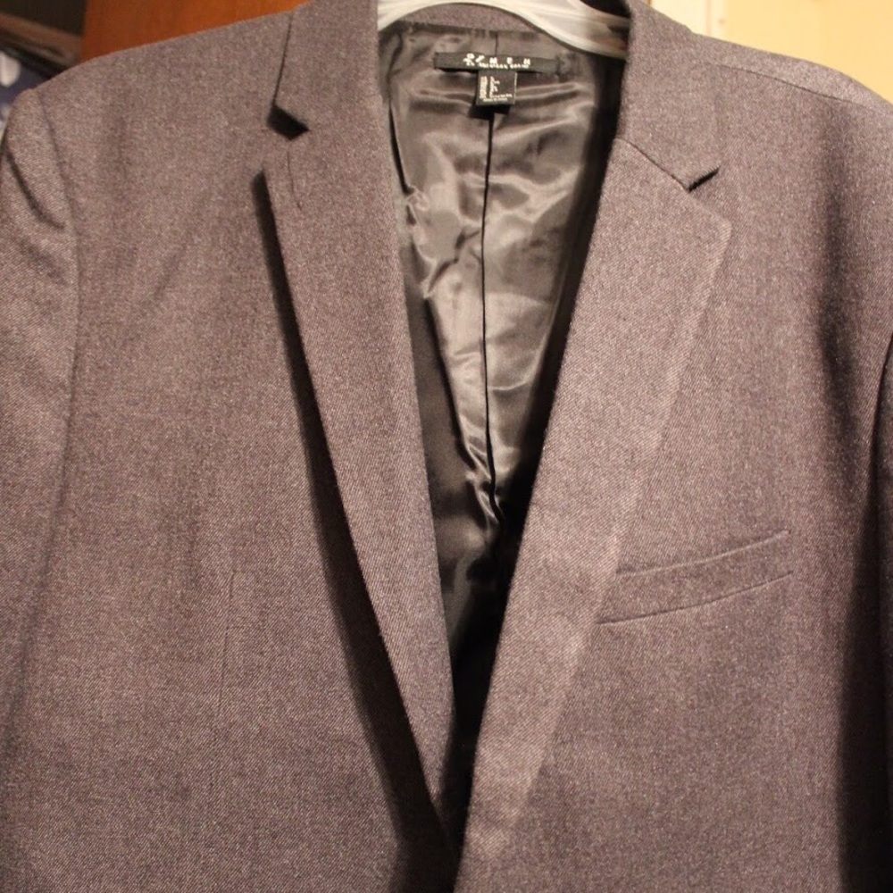 Woven sport coat.