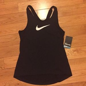 NIKE black WOMAN’s work out tank