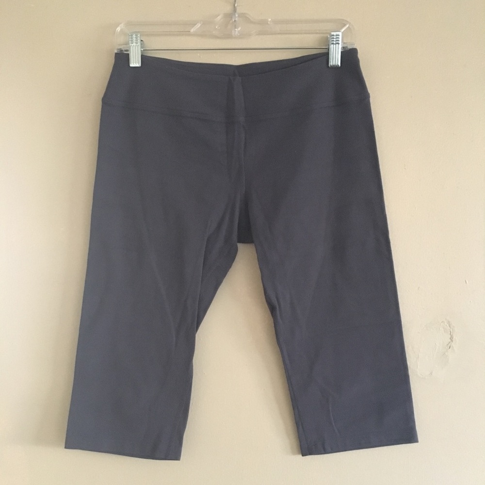 Beyond Yoga Capri Leggings 🖤