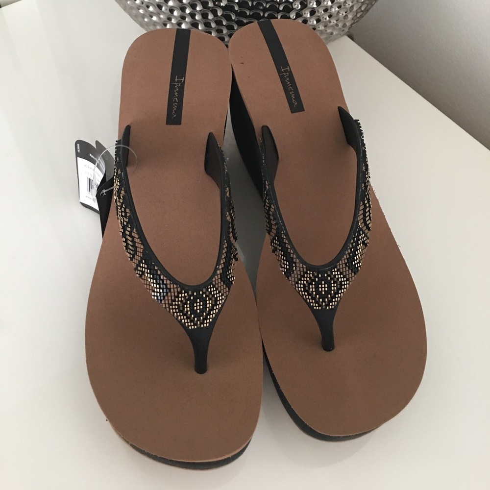 Gorgeous Ipanema Wedge Sandals!