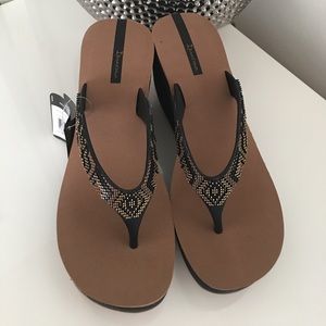 Gorgeous Ipanema Wedge Sandals!