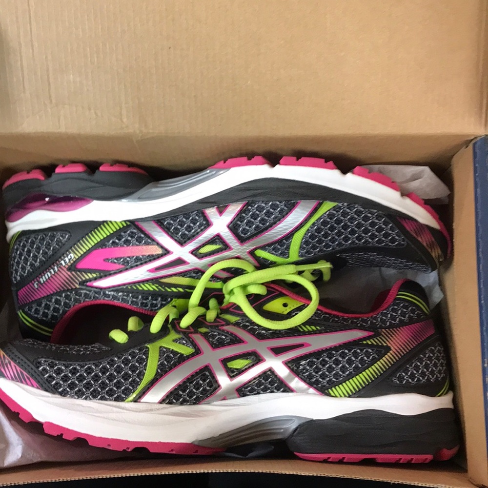 ASICS Gel-Flux 3 size:9.5