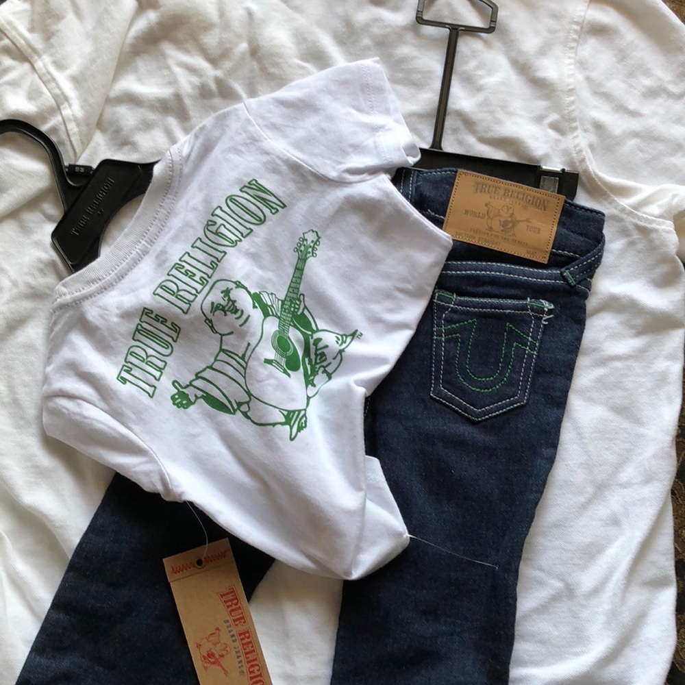 True religion Boys 2 piece set.