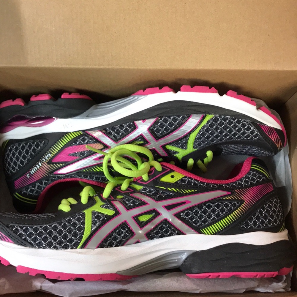 ASICS Gel-Flux 3 size:9