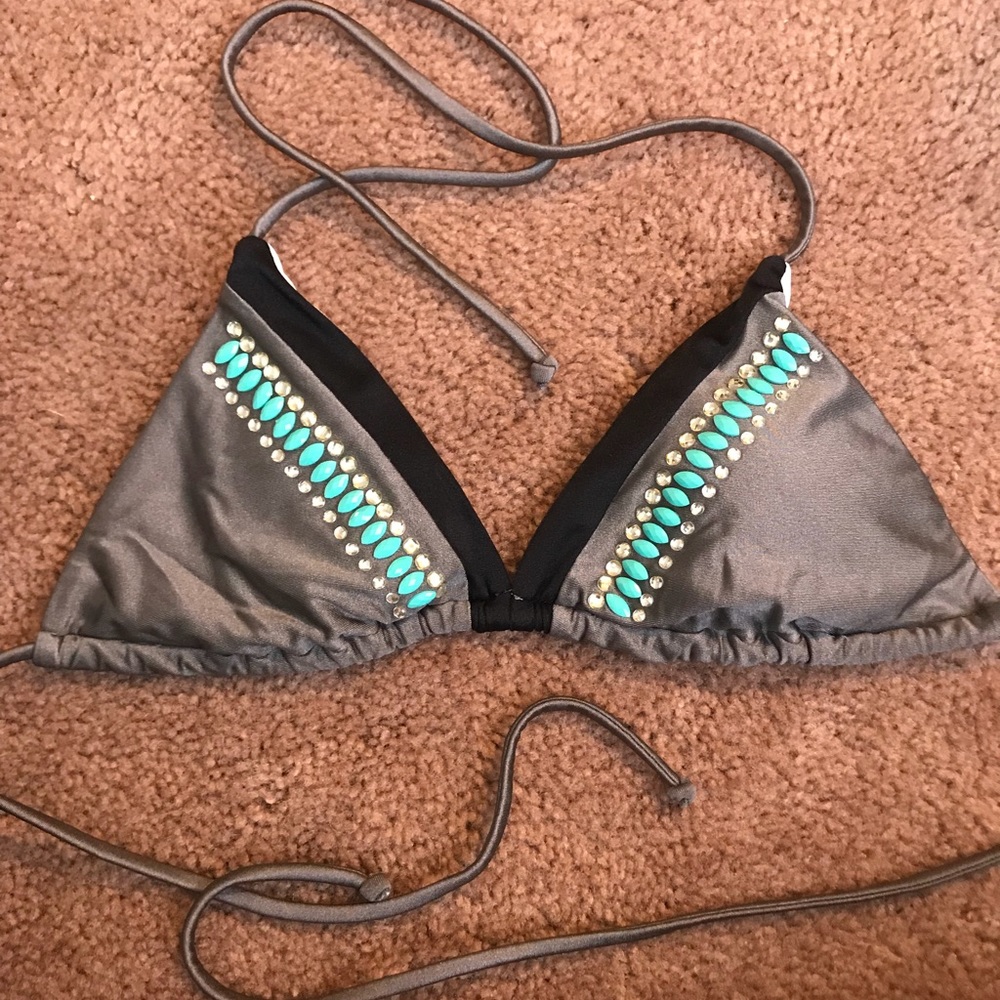 Bikini top