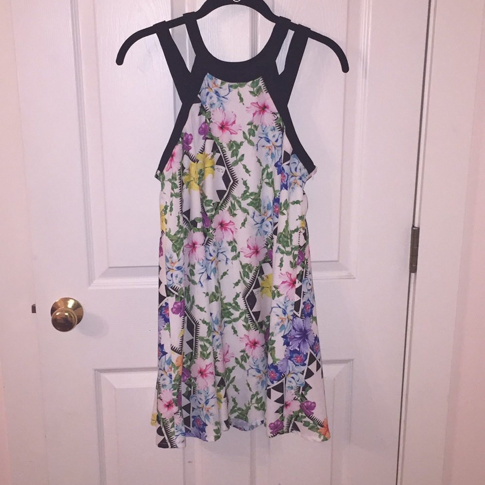 LF swing dress