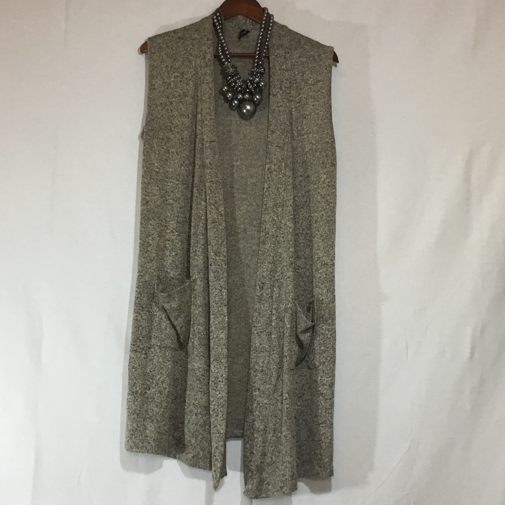 Versatile vest