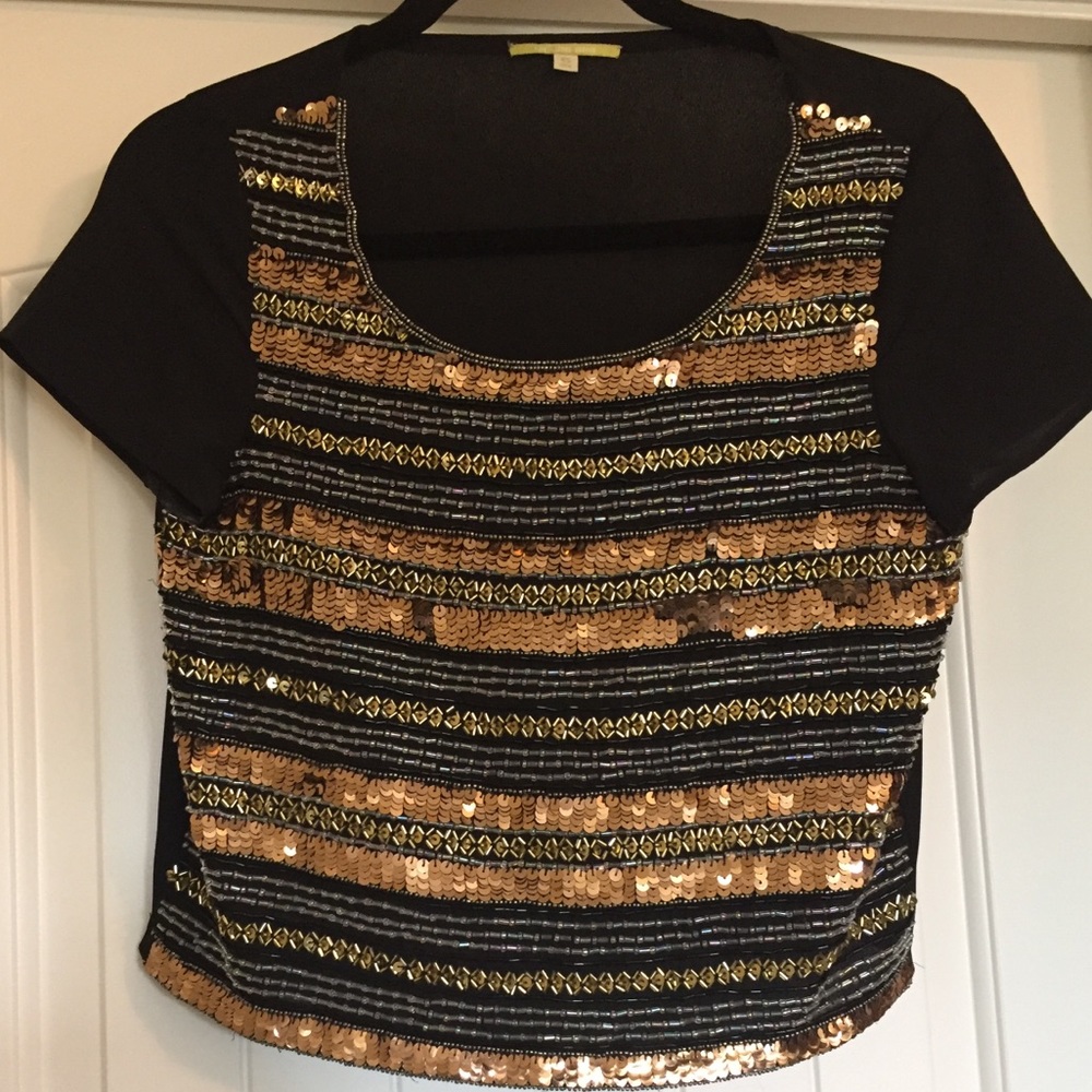 Gianni Bini Black Cropped Sequin Top with G/S Seq.