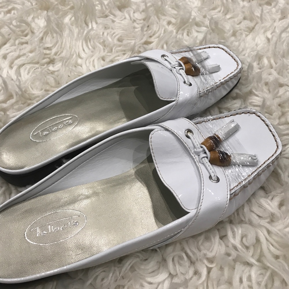Talbots white leather mules, flats - Picture 5 of 8