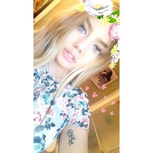 Meet your Posher, Justine