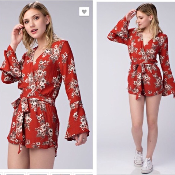 NEW floral romper - Picture 2 of 8