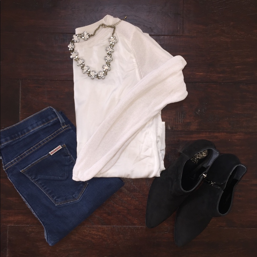 ▫️H&M White long sleeve shirt