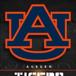 Meet your Posher, Levi