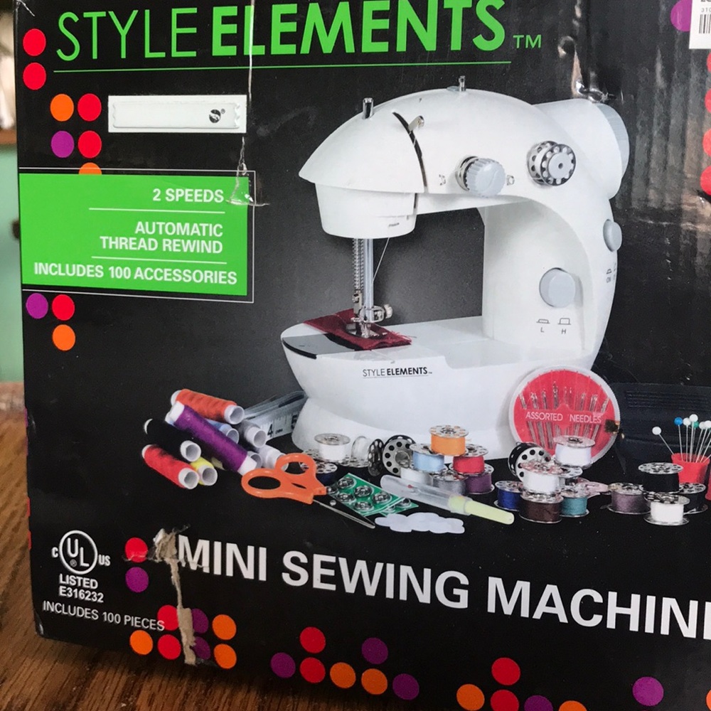 Mini Sewing Machine