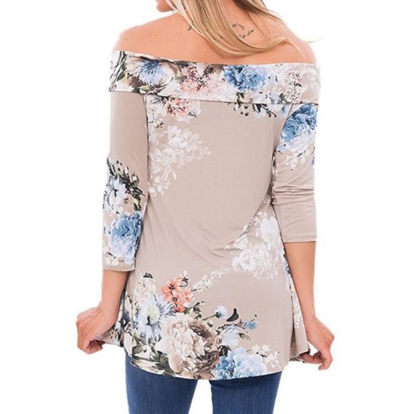 Floral off the shoulder top Gorgeous - Picture 3 of 3