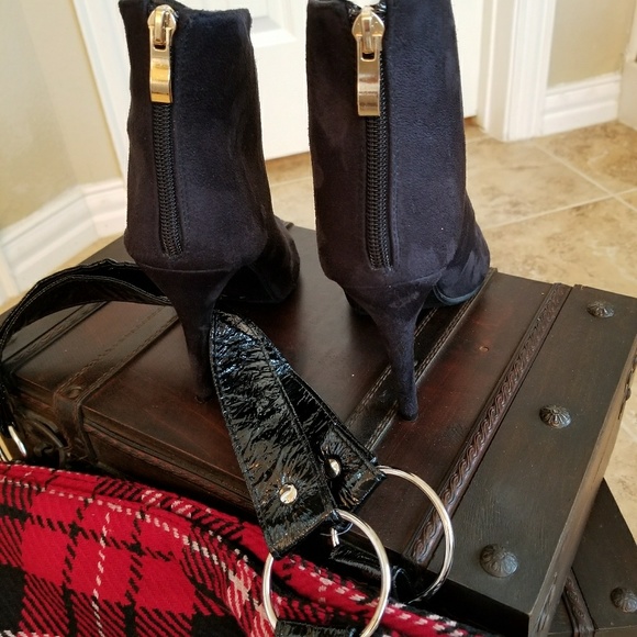 Cape Robbin Boots - Picture 6 of 7