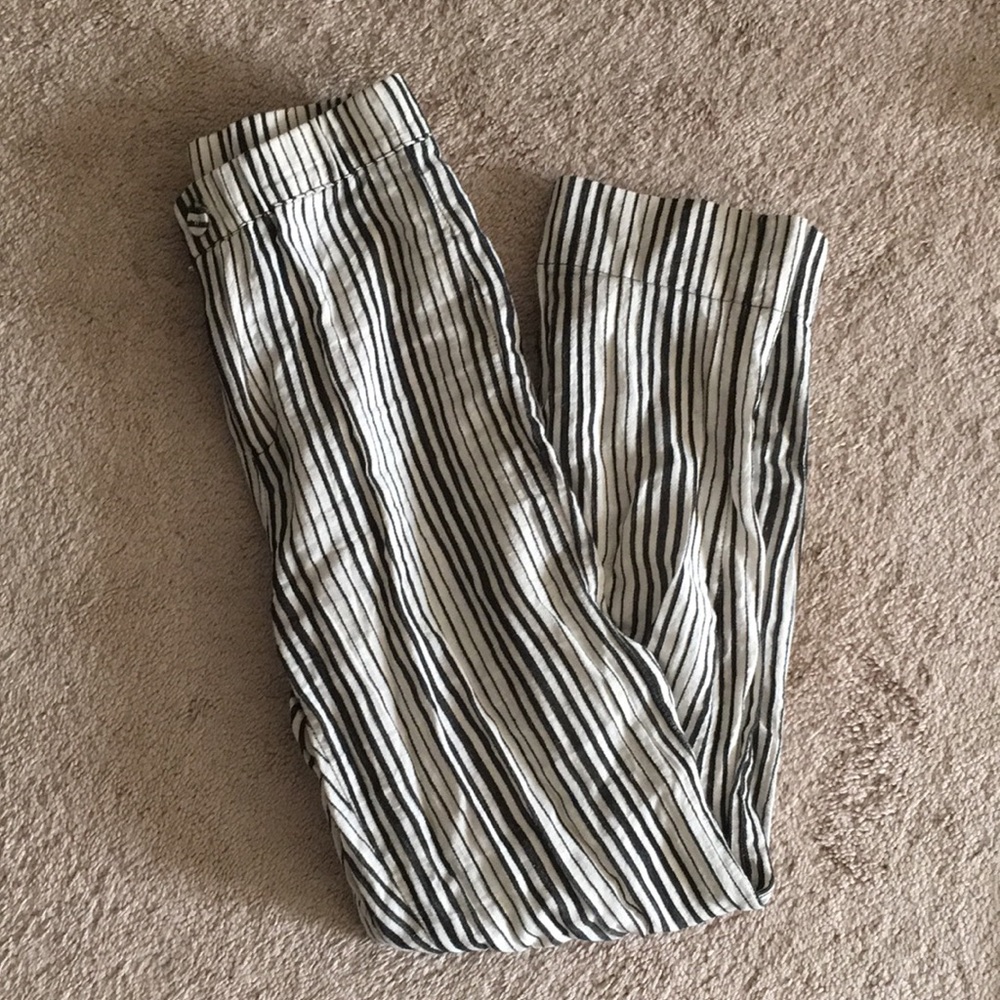 Brandy Melville pants