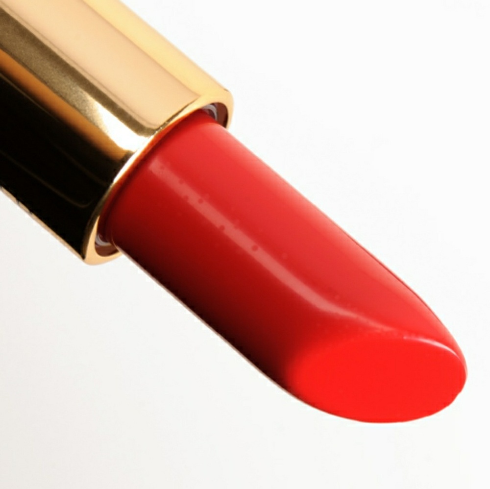 Estee lauder pure color envy impassioned lipstick