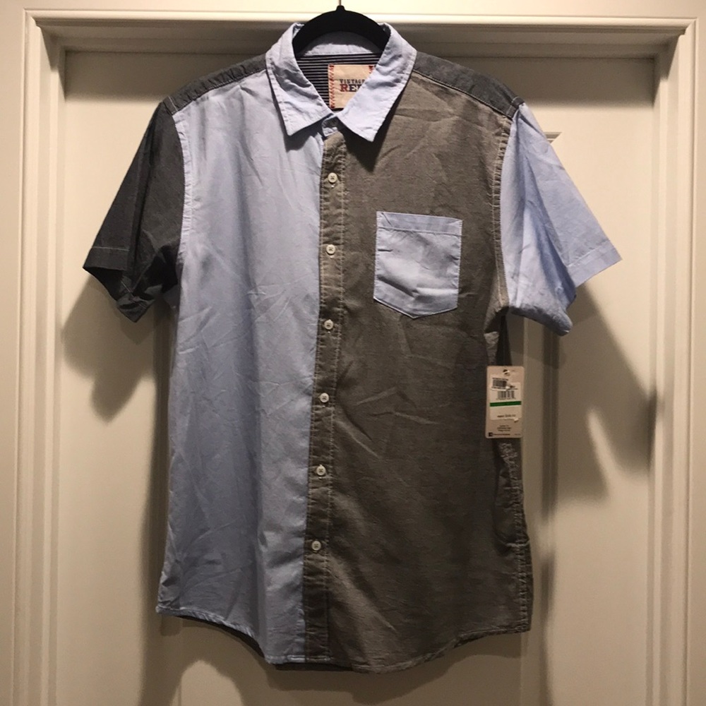 Short Sleeve Men’s Button Down