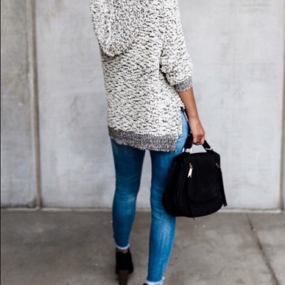 ‼️LAST ONE ‼️ NEW cozy plush hoodie/sweater - Picture 3 of 3