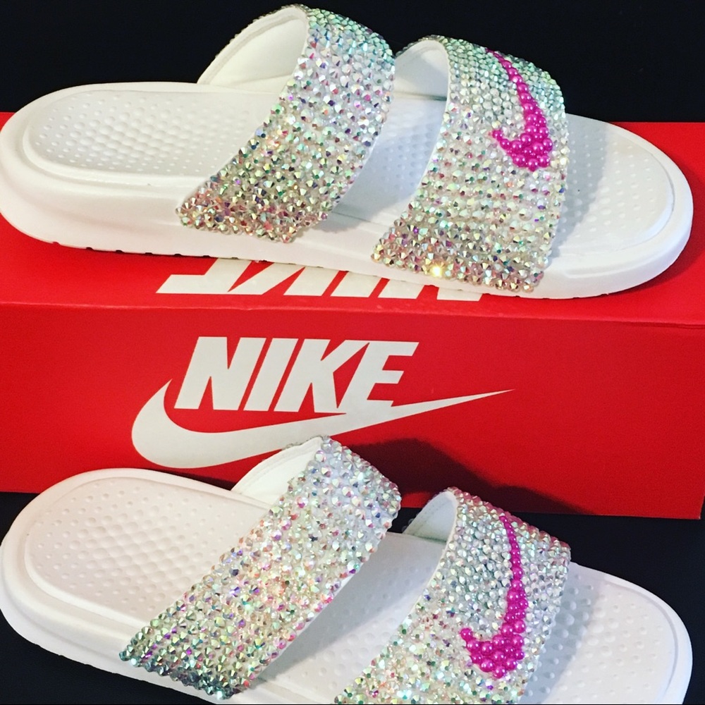 Nike slides
