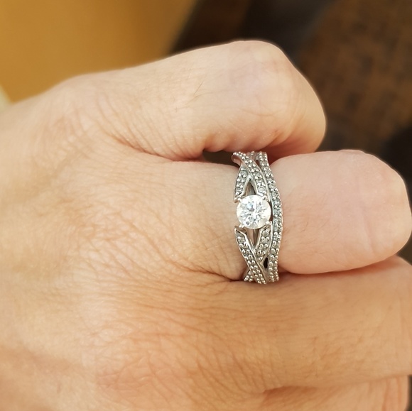 Diamond ring & solitaire enhancer - Picture 2 of 4