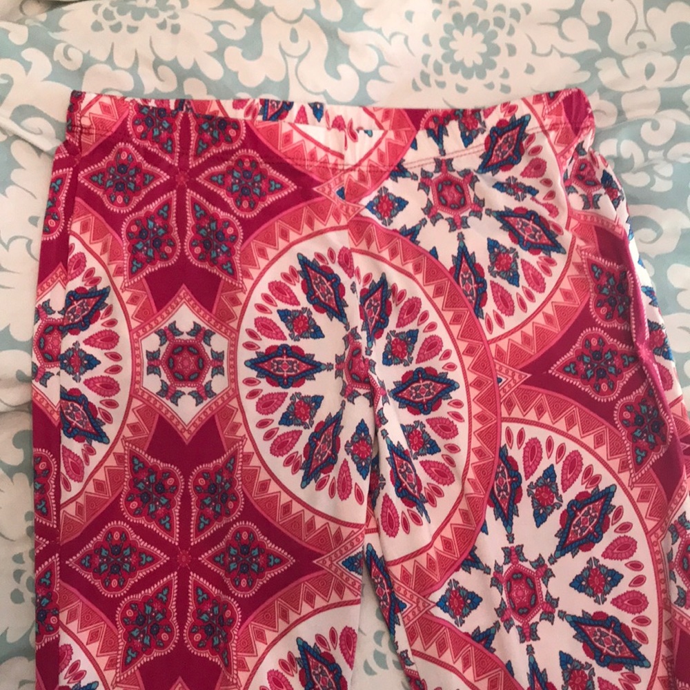 Flair leg leggings from deja vu