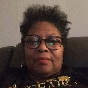 Meet your Posher, Catherine