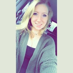 Meet your Posher, Karissa