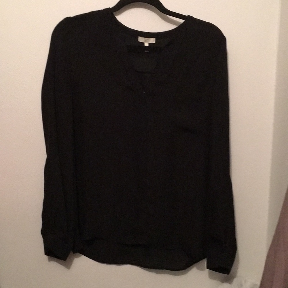 Black silk Joie top size small runs a little big