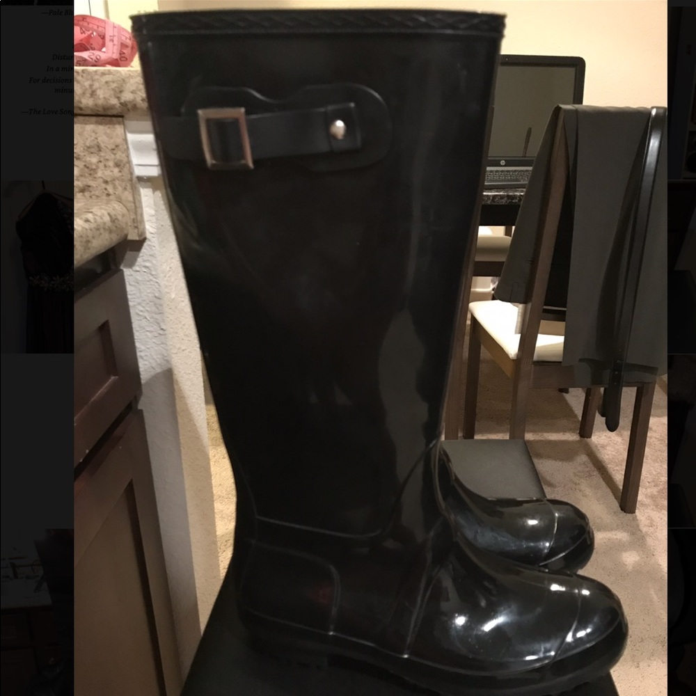 NWOT Black Rain Boots