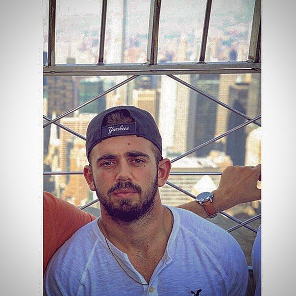 Meet your Posher, Amit - Picture 1 of 1