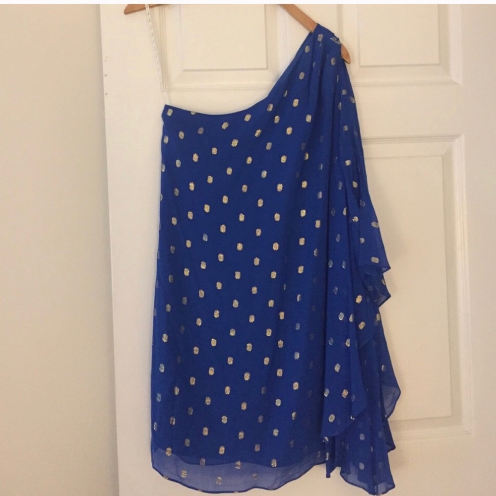 NWOT ROYAL AND GOLD METALLIC ONE SHOULDER DRESS