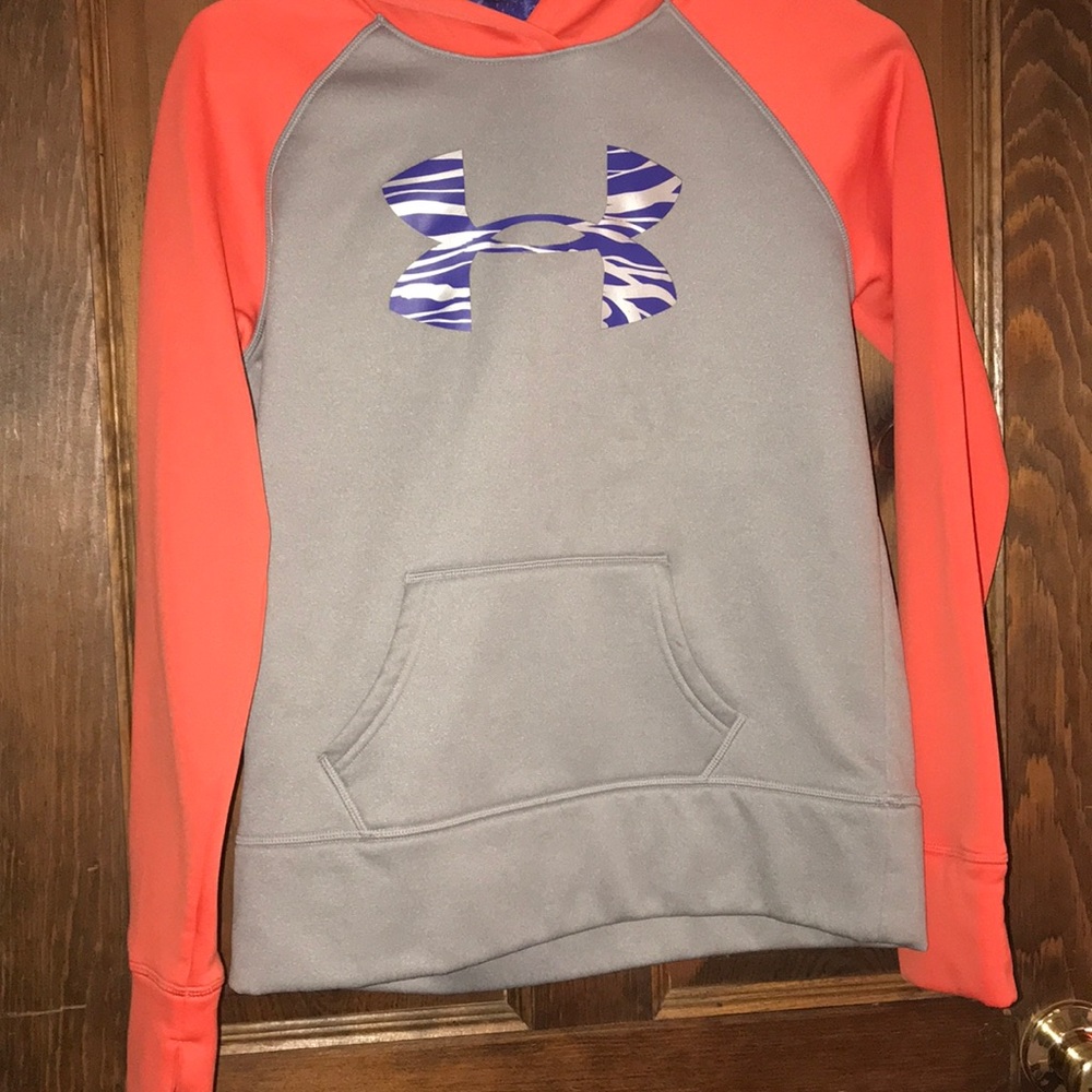 Under armor sweatshirt
