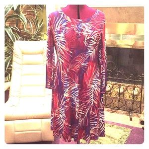 XL soft dress w fern motif