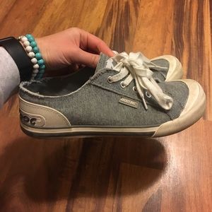 Rocket Dog gray sneaker shoes