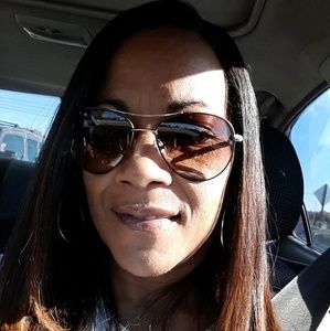 Meet your Posher, Deanna