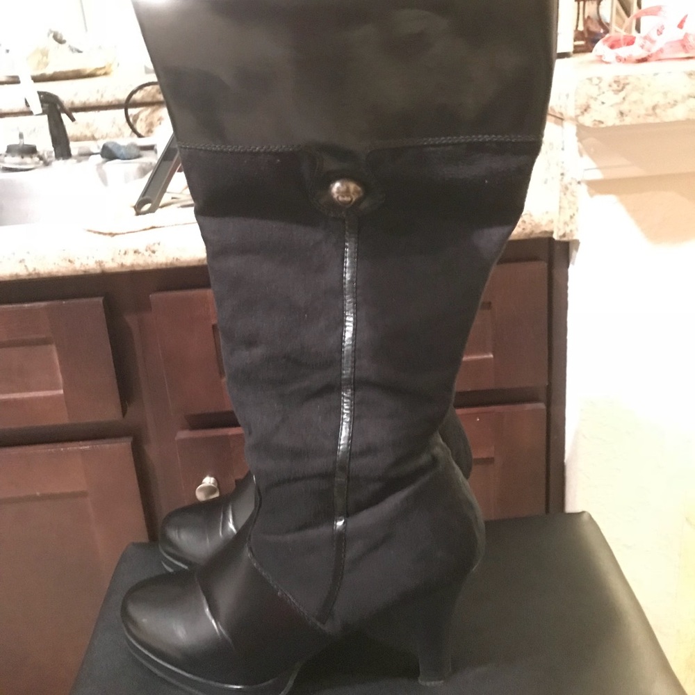 Sexy Black Wide Calf Boots