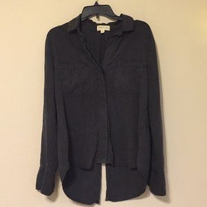 High/low button down